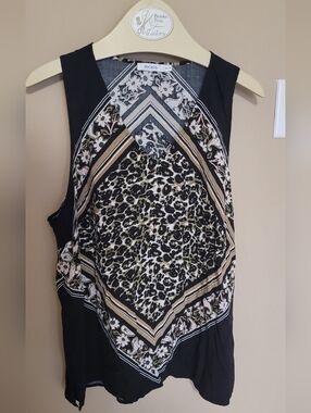 💜2 for $10💜 Bundle and save Tank Top with Tan and Cream Printed Panel